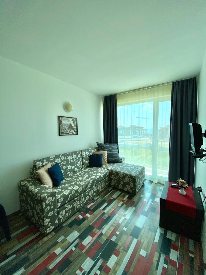 Прекрасен Апартамент С Изглед Към Морето Сарафово 2 Burgas Extérieur photo